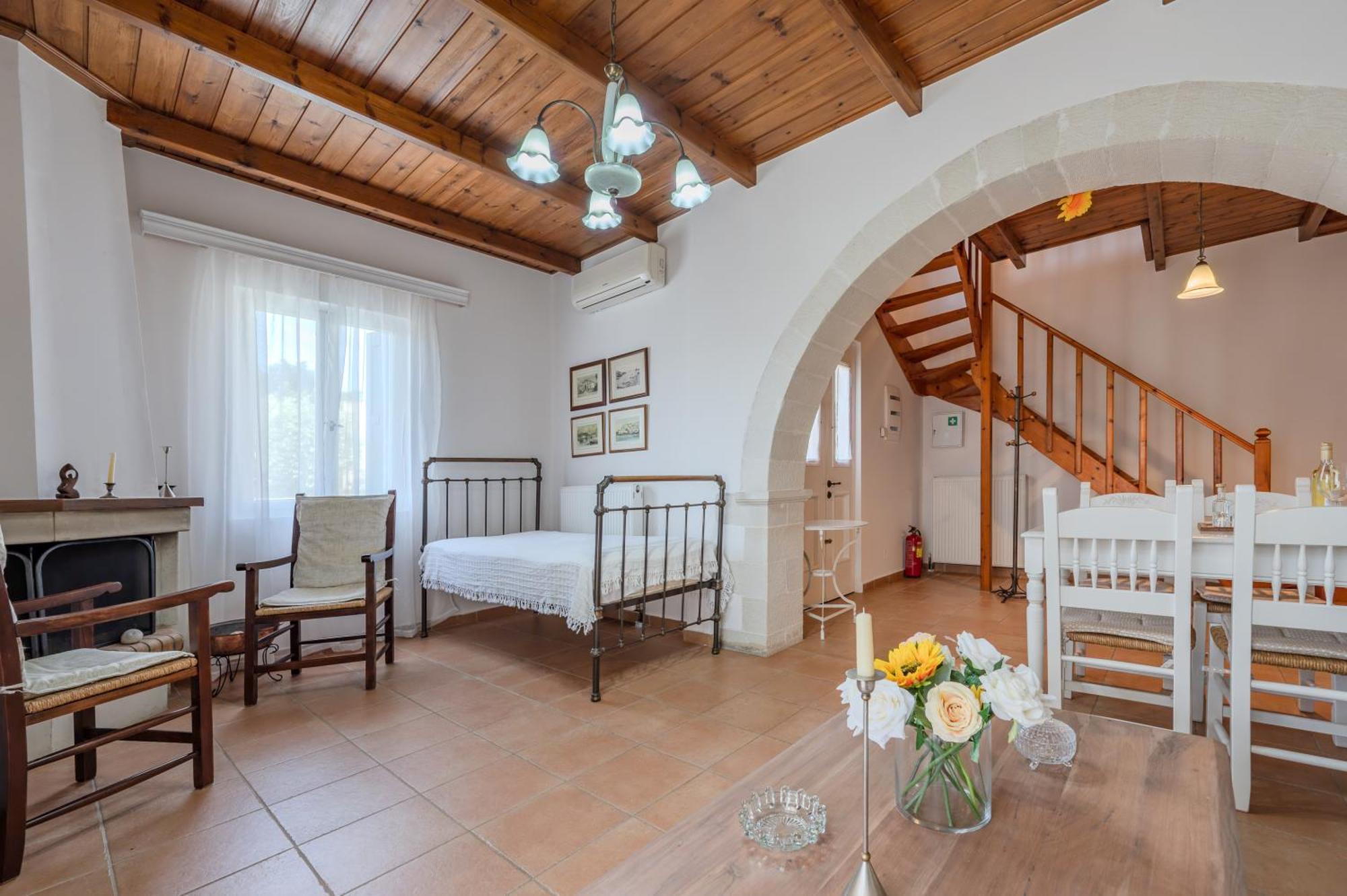 Helianthos Villas Douliana Екстериор снимка