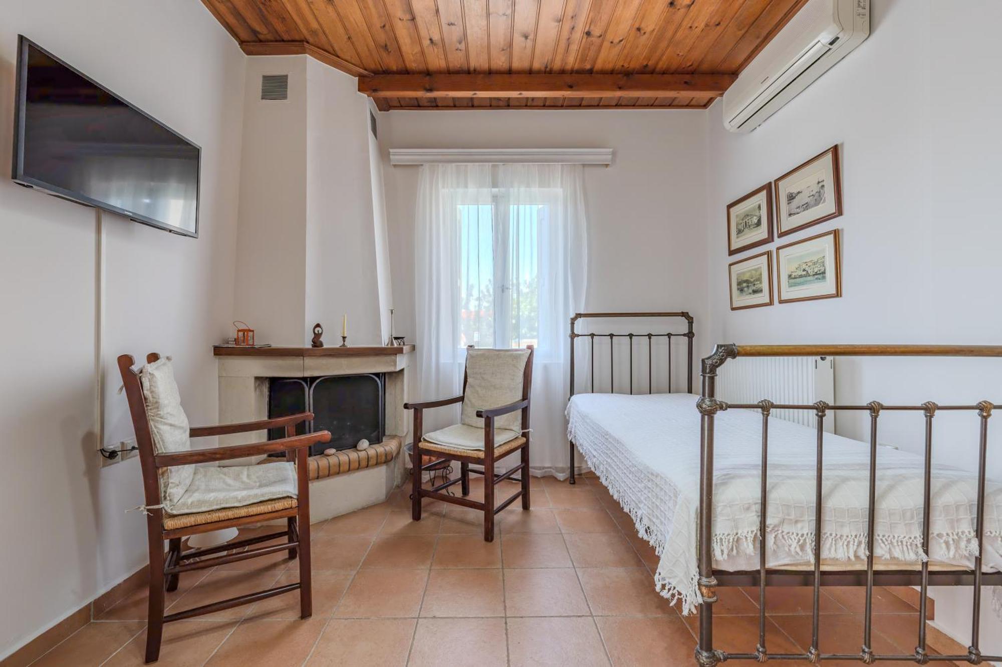 Helianthos Villas Douliana Екстериор снимка